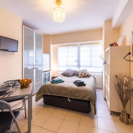 La Casita Malagueta Appartement Málaga Buitenkant foto